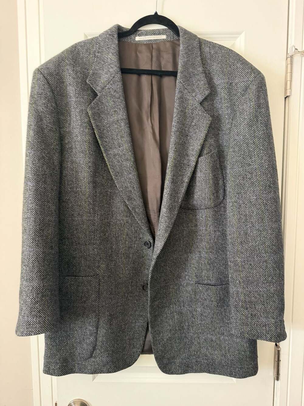 Alexanders of Scotland Lambswool Grey Tweed Windowpane Sports Coat Blazer